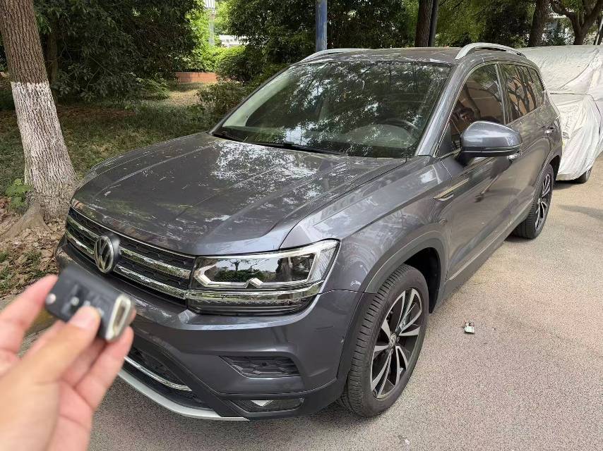 2019 2019 car image