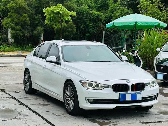 BMW 3 Series 2017 #4 BMW 3 Series 2017 car image #4