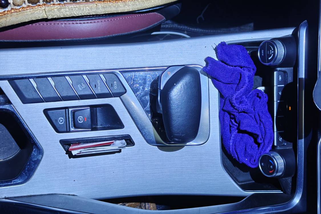 GEELY Coolray 2022 #27 GEELY Coolray 2022 car image #27