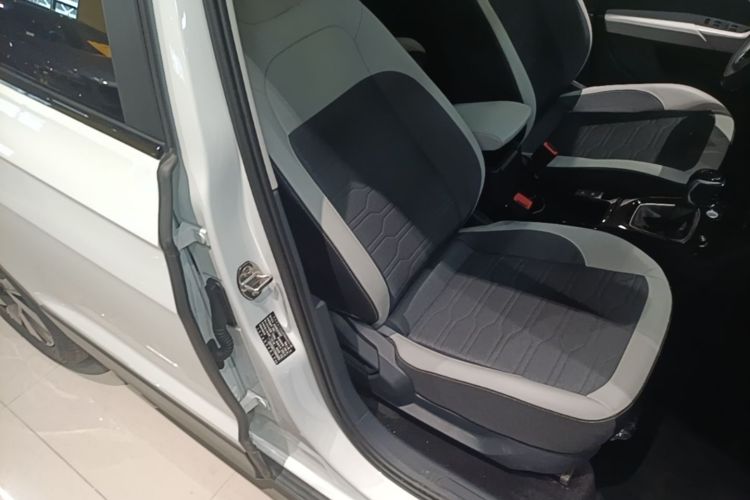 Volkswagen Tharu 2025 #24 Volkswagen Tharu 2025 car image #24