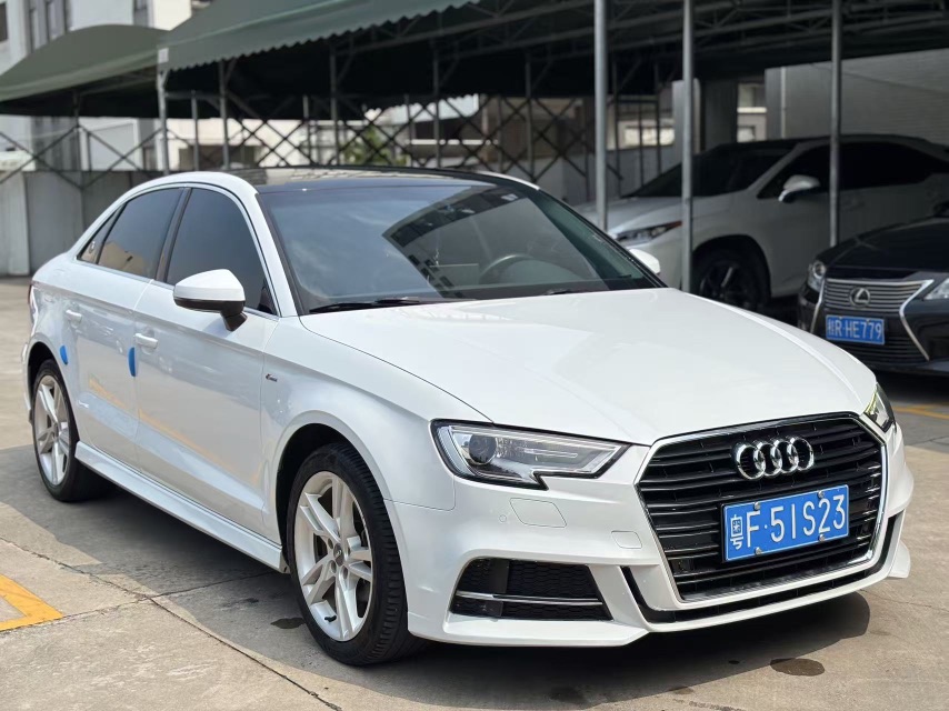 Audi A3 2019 #3 Audi A3 2019 car image #3