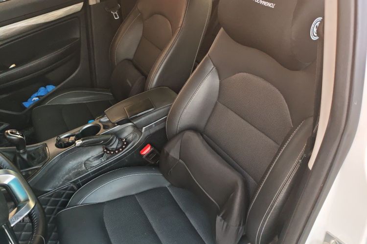GEELY Emgrand 2020 car image #17