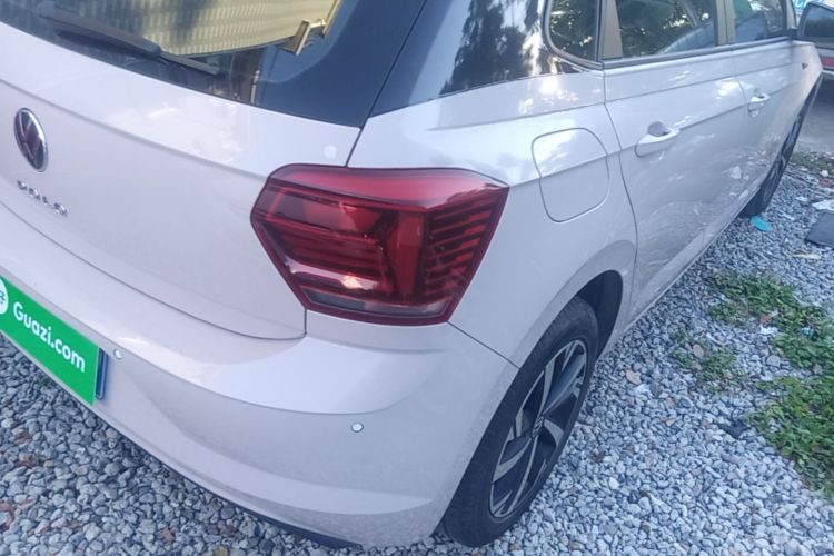 Volkswagen Polo 2023 car image #8