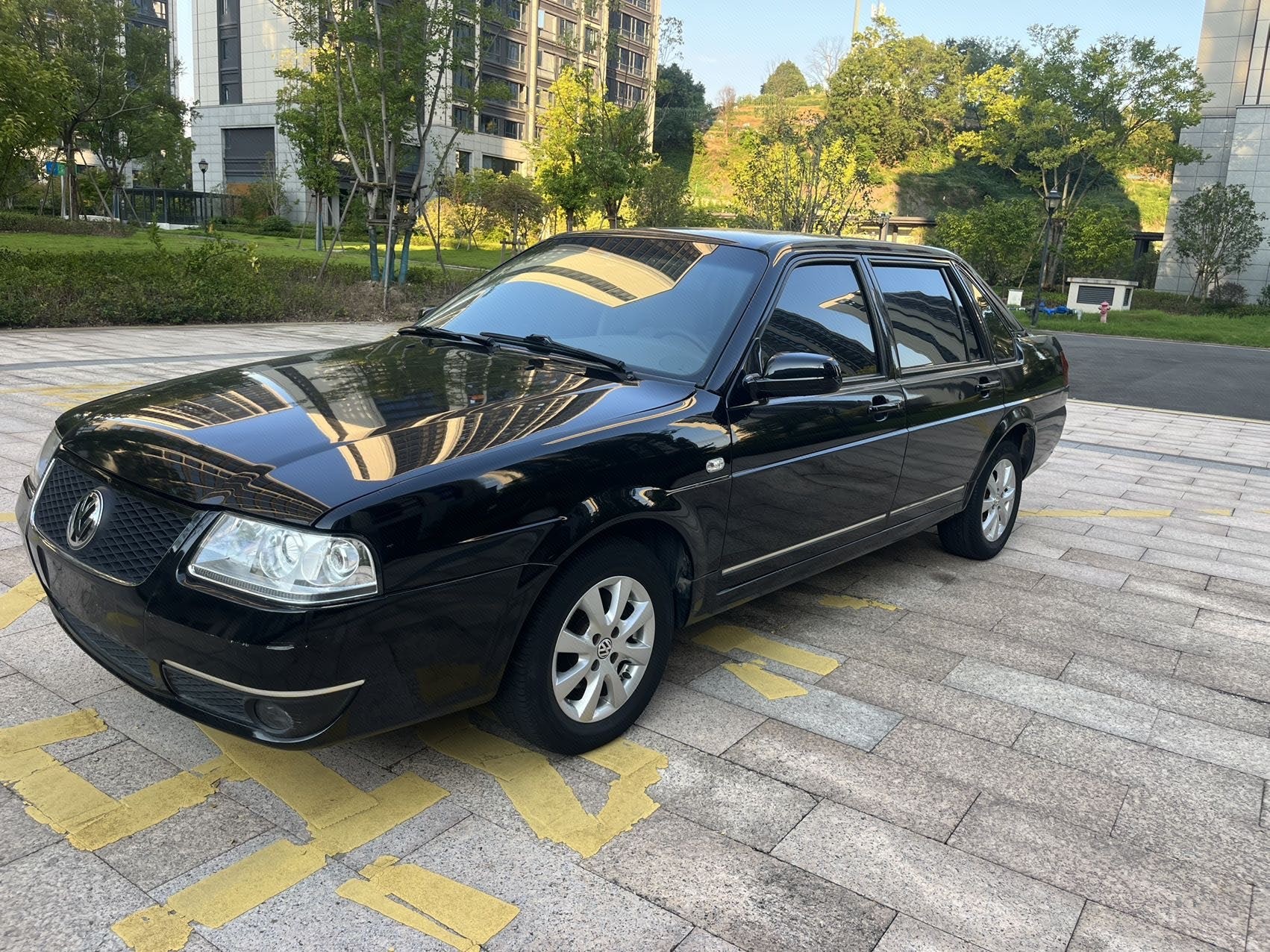 2011 2011 car image