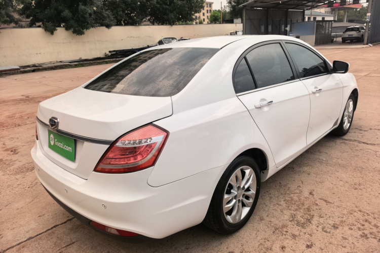 GEELY Emgrand 2015 car image #5