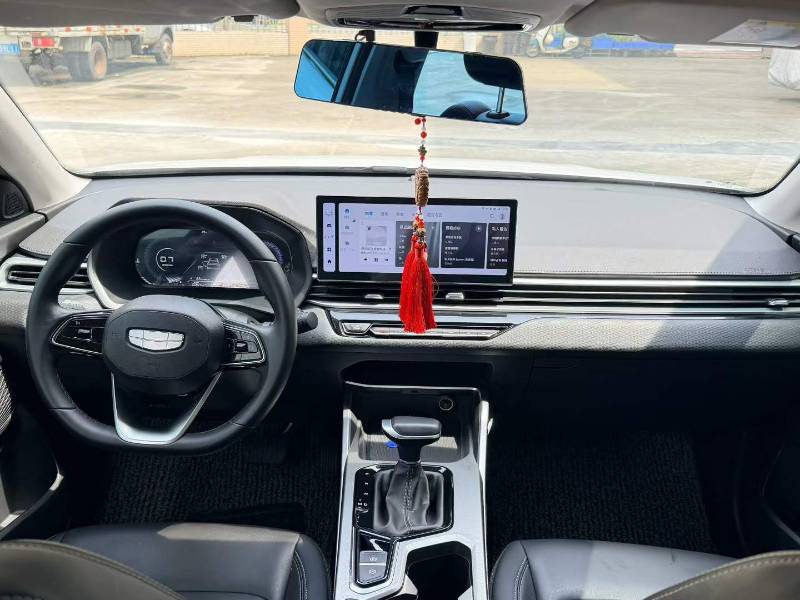 GEELY Emgrand 2024 car image #5