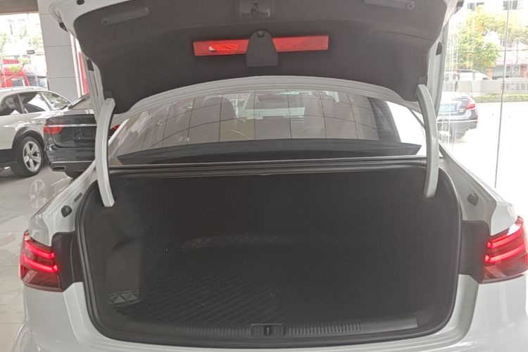 Audi A3 2019 image de voiture #19