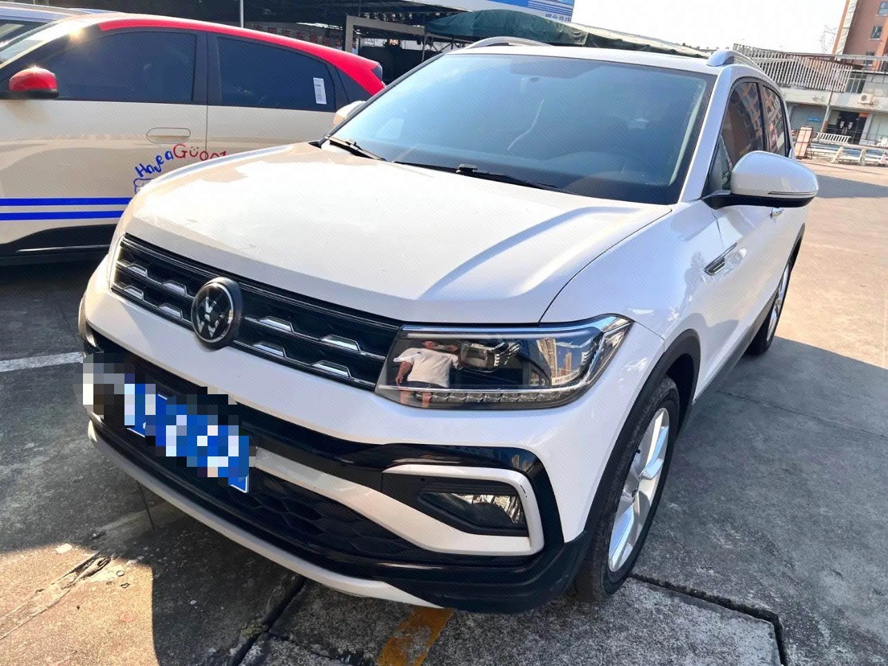 Volkswagen T-Cross 2021 car image 