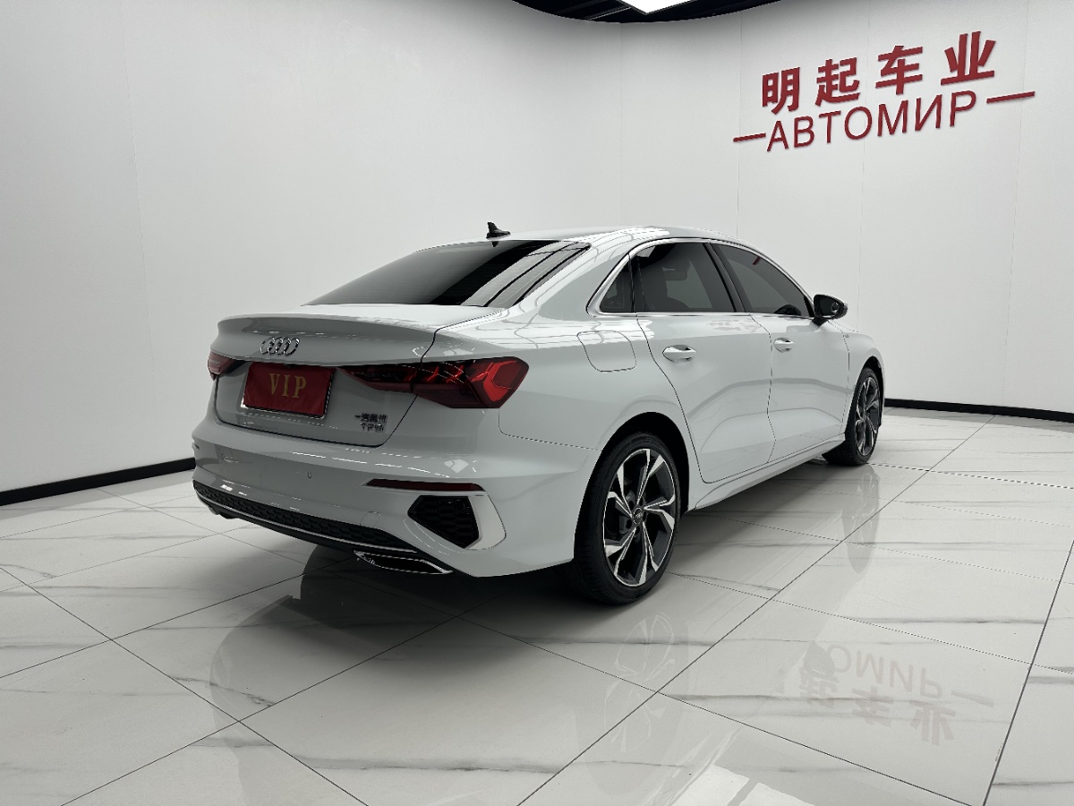 Audi A3 2023 car image #9