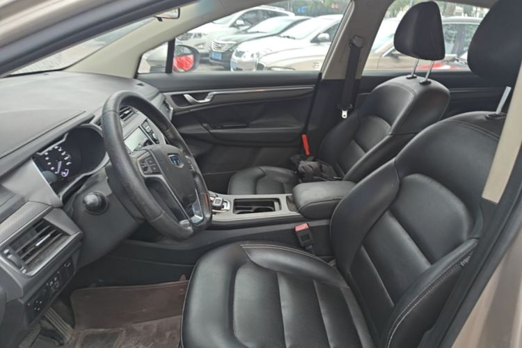 GEELY Emgrand GS 2016 #15 GEELY Emgrand GS 2016 image de voiture #15