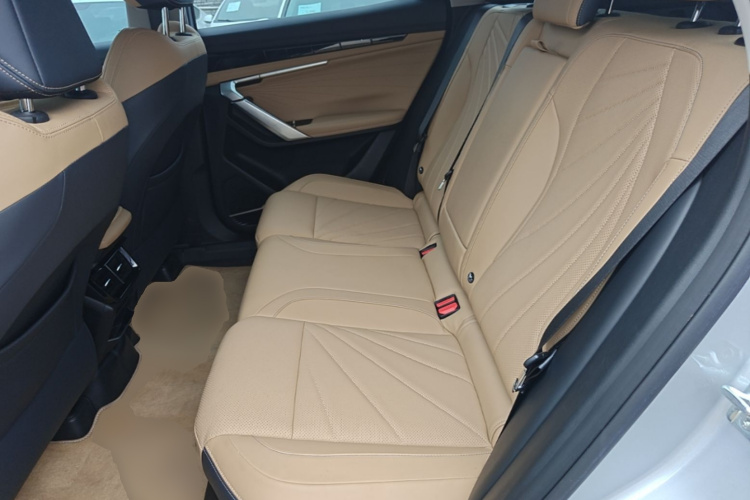 GEELY Boyue L 2024 #17 GEELY Boyue L 2024 imagen de coche #17