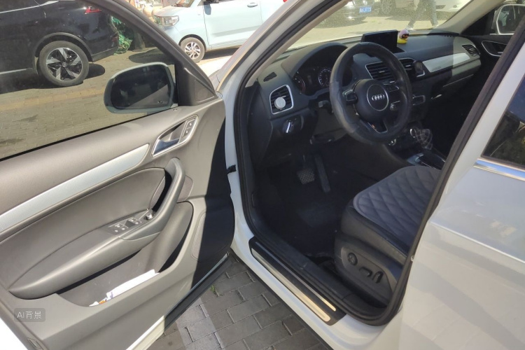 Audi Q3 2015 #13 Audi Q3 2015 car image #13