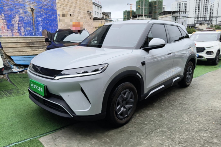 BYD YuanUP 2025 #2 BYD YuanUP 2025 car image #2