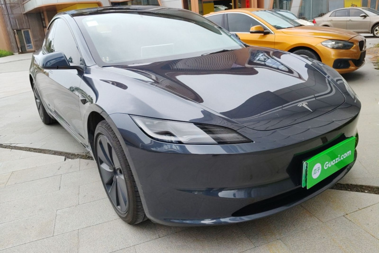 Tesla Model 3 2025 #4 Tesla Model 3 2025 car image #4
