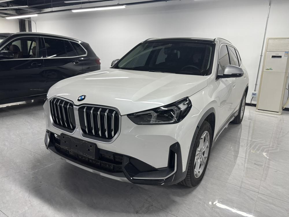 BMW X1 2023 صورة سيارة 