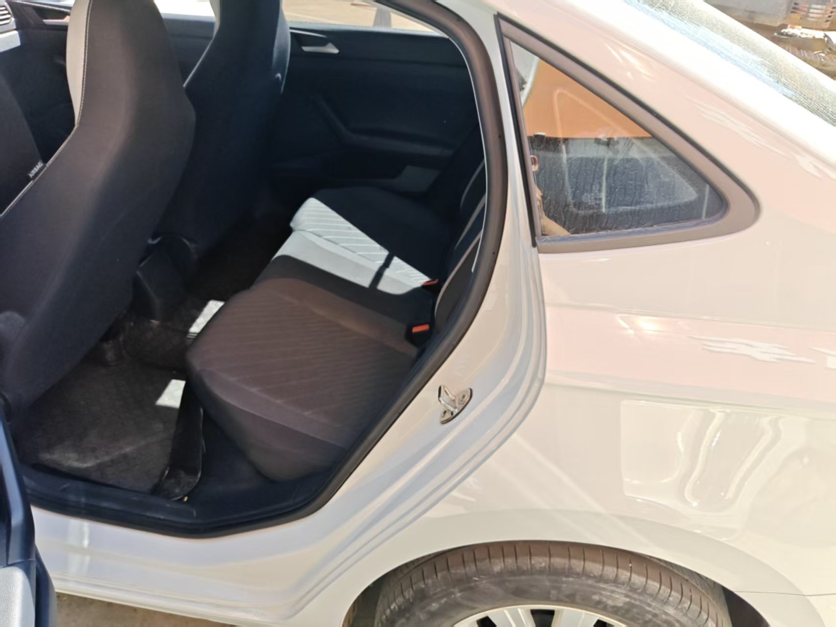 Volkswagen Lavida 2024 car image #9