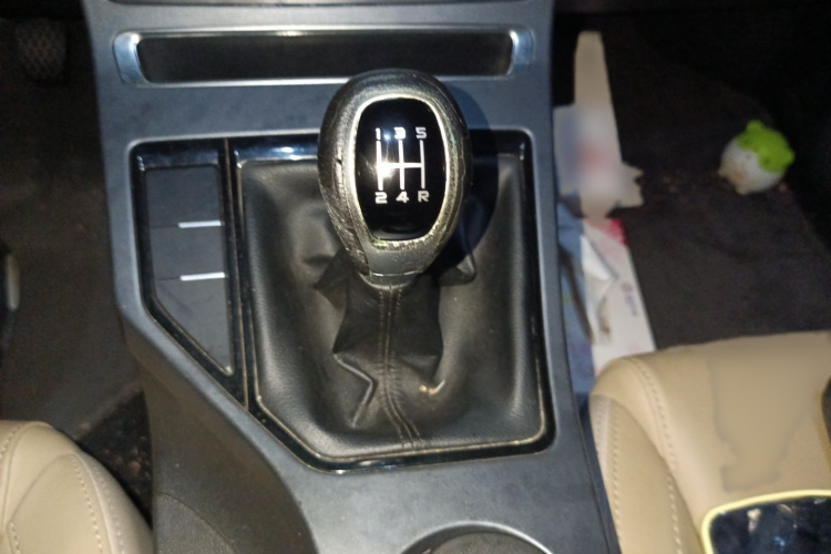 GEELY Emgrand 2018 #18 GEELY Emgrand 2018 car image #18