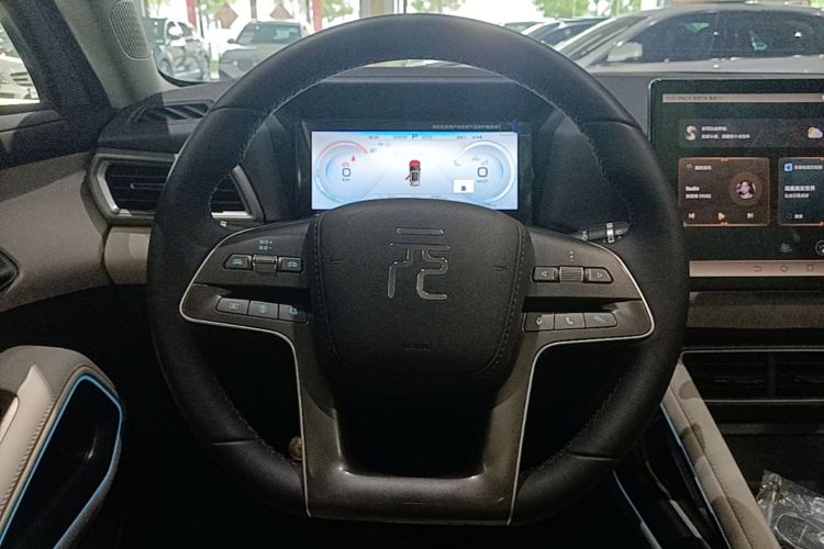 BYD YuanUP 2024 car image #11