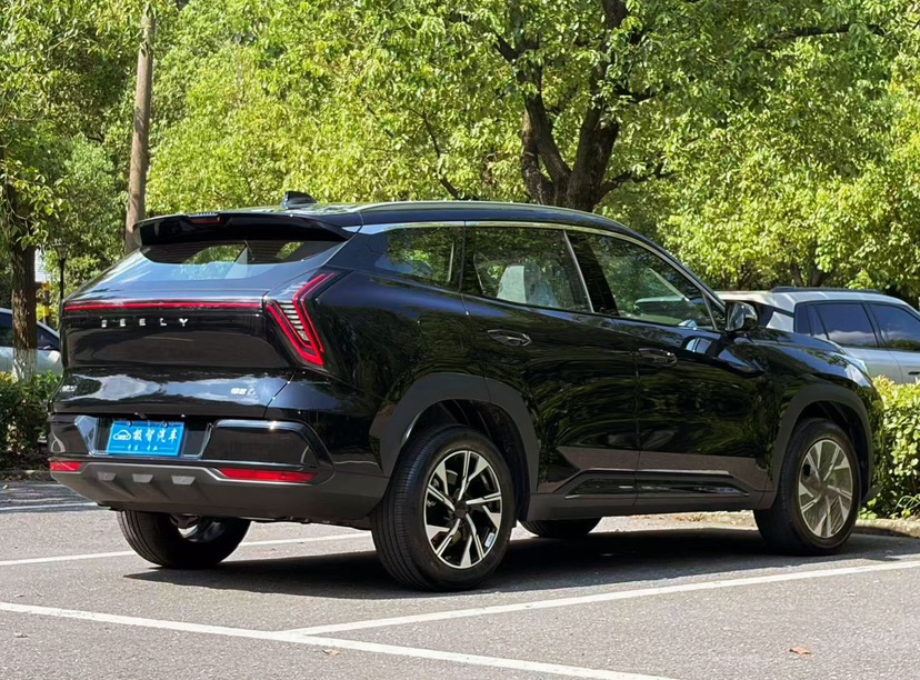 GEELY Boyue L 2026 car image #4