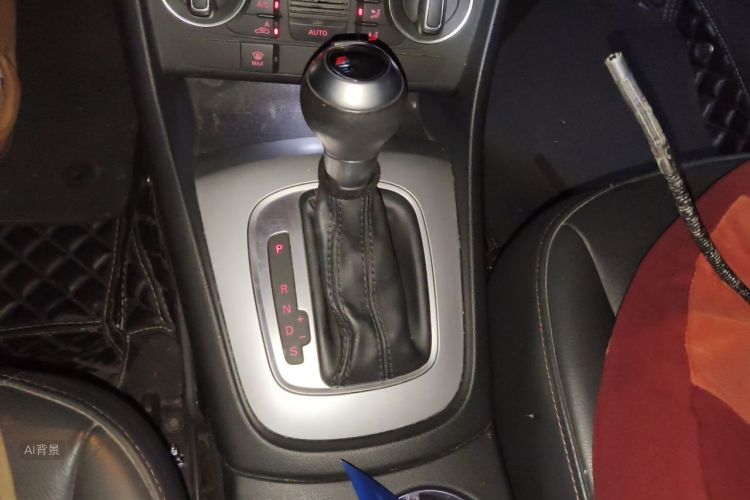 Audi Q3 2019 #16 Audi Q3 2019 car image #16