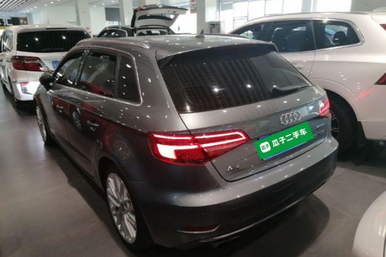 Audi A3 2019 car image #5