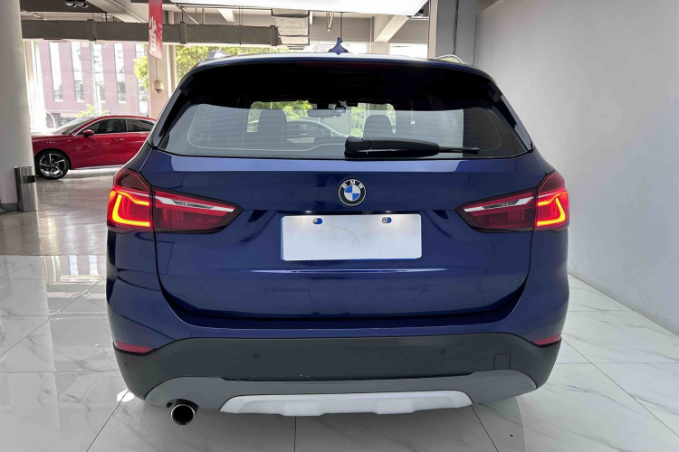 BMW X1 2018 #7 BMW X1 2018 car image #7