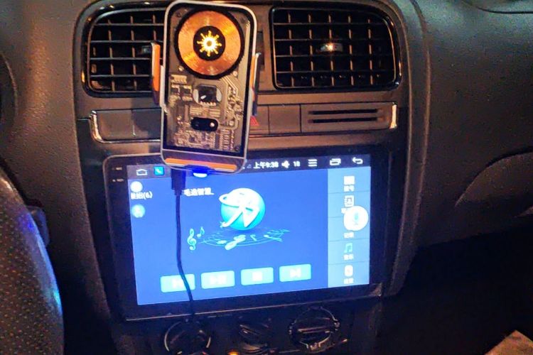 Volkswagen Polo 2017 #13 Volkswagen Polo 2017 car image #13