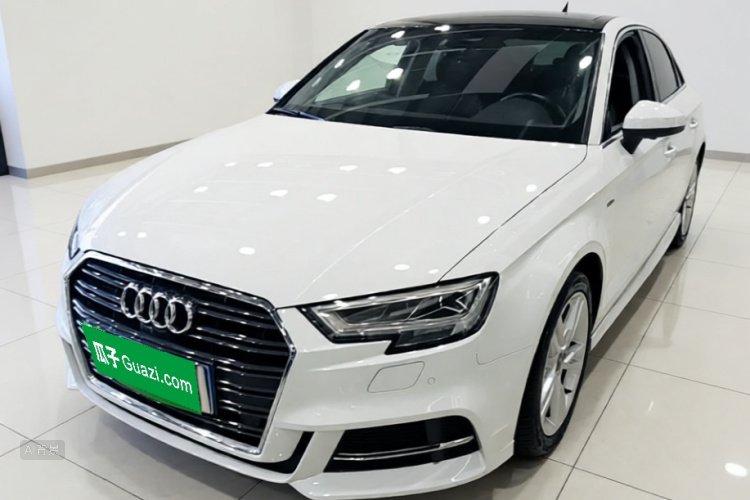 Audi A3 2019 #2 Audi A3 2019 car image #2