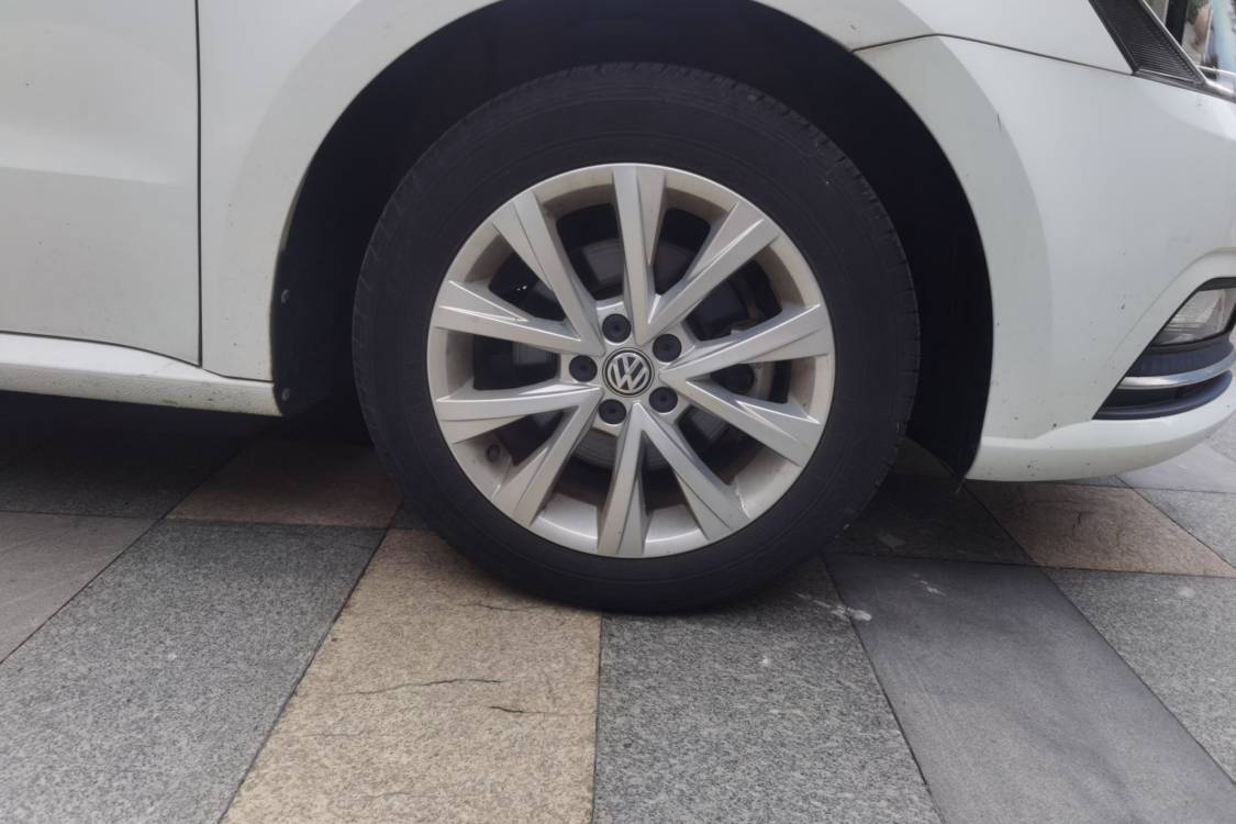 Volkswagen Lavida 2016 car image #9
