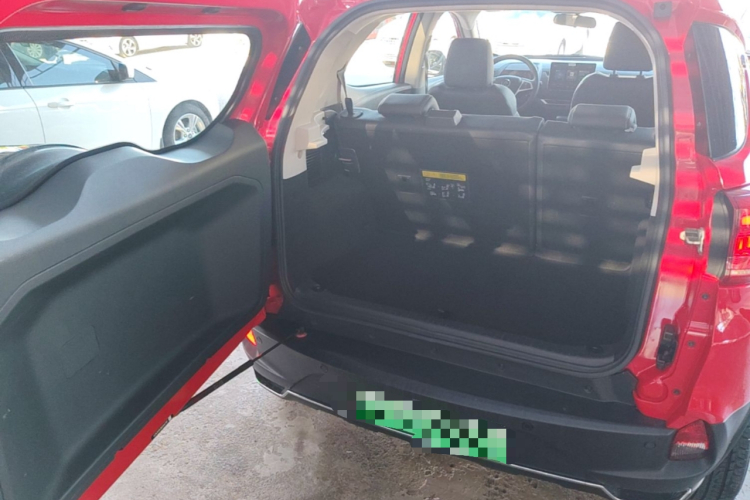BYD Yuan New Energy 2019 #19 BYD Yuan New Energy 2019 car image #19