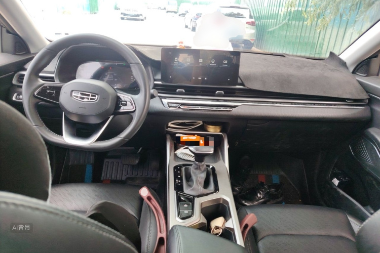 GEELY Emgrand 2023 car image #11