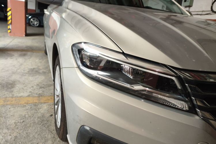 Volkswagen Lavida 2019 car image #8