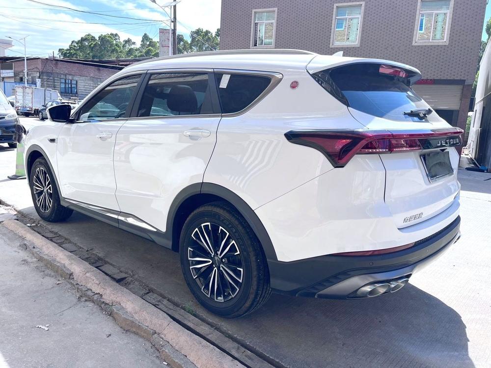 Jetour X70 PLUS 2022 immagine di auto #4