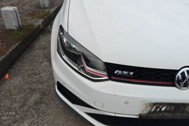 Volkswagen Polo 2016 car image #8
