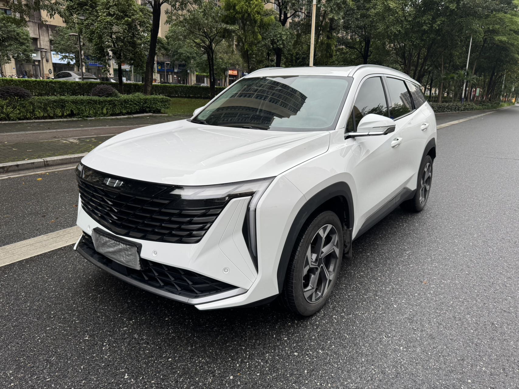 GEELY Boyue L 2024 car image 