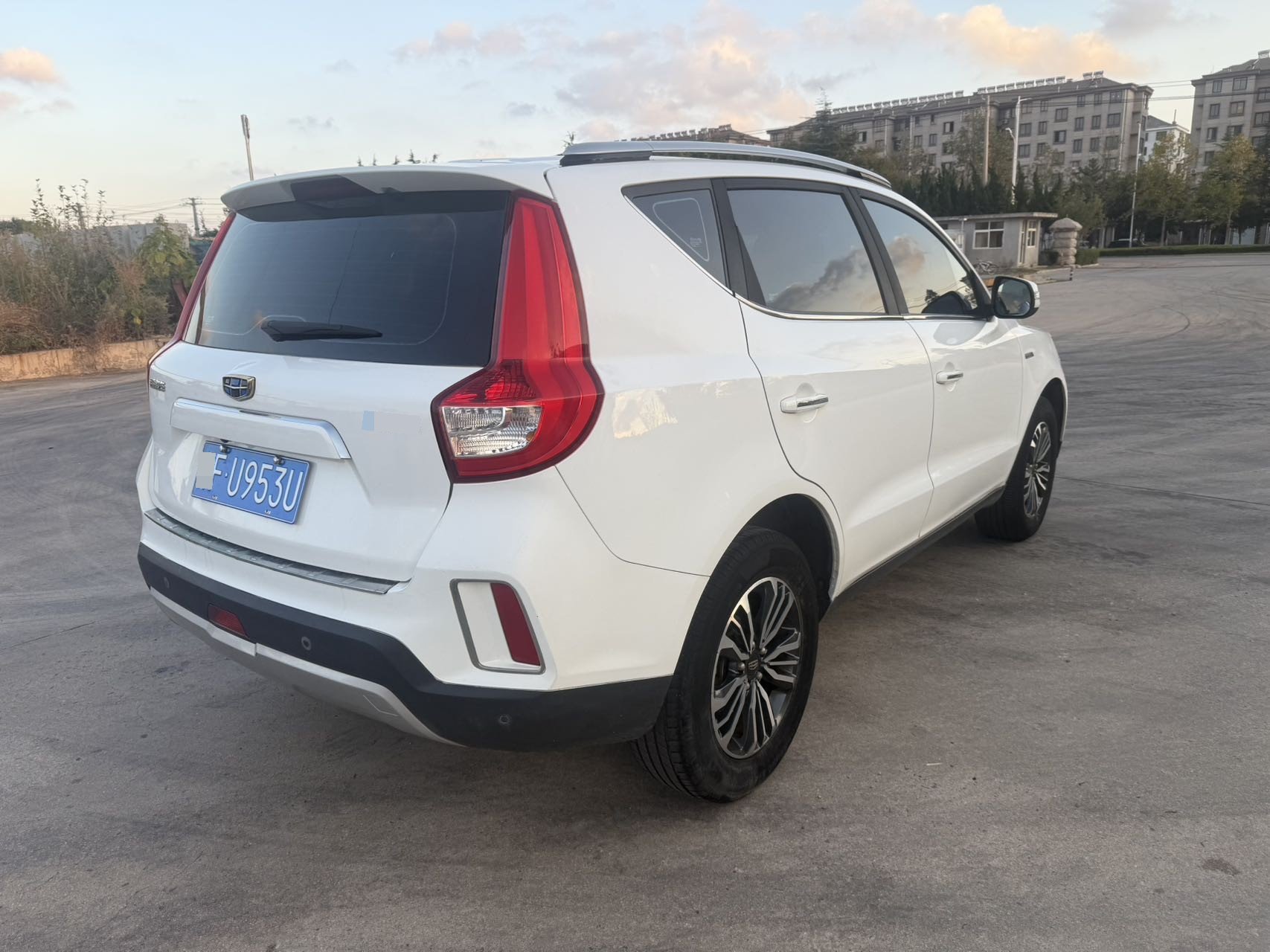 GEELY Vision X6 2017 imagem de carro #8