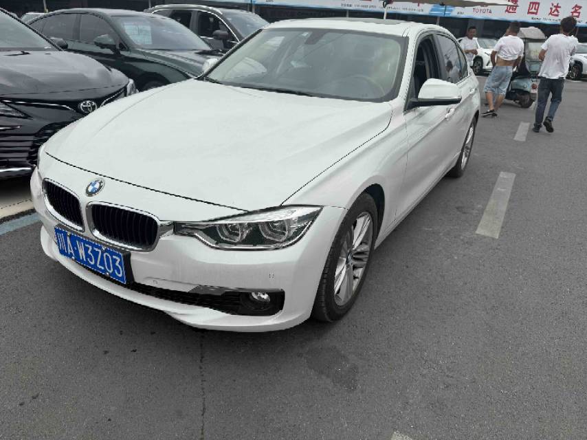 BMW 3 Series 2016 BMW 3 Series 2016 car image