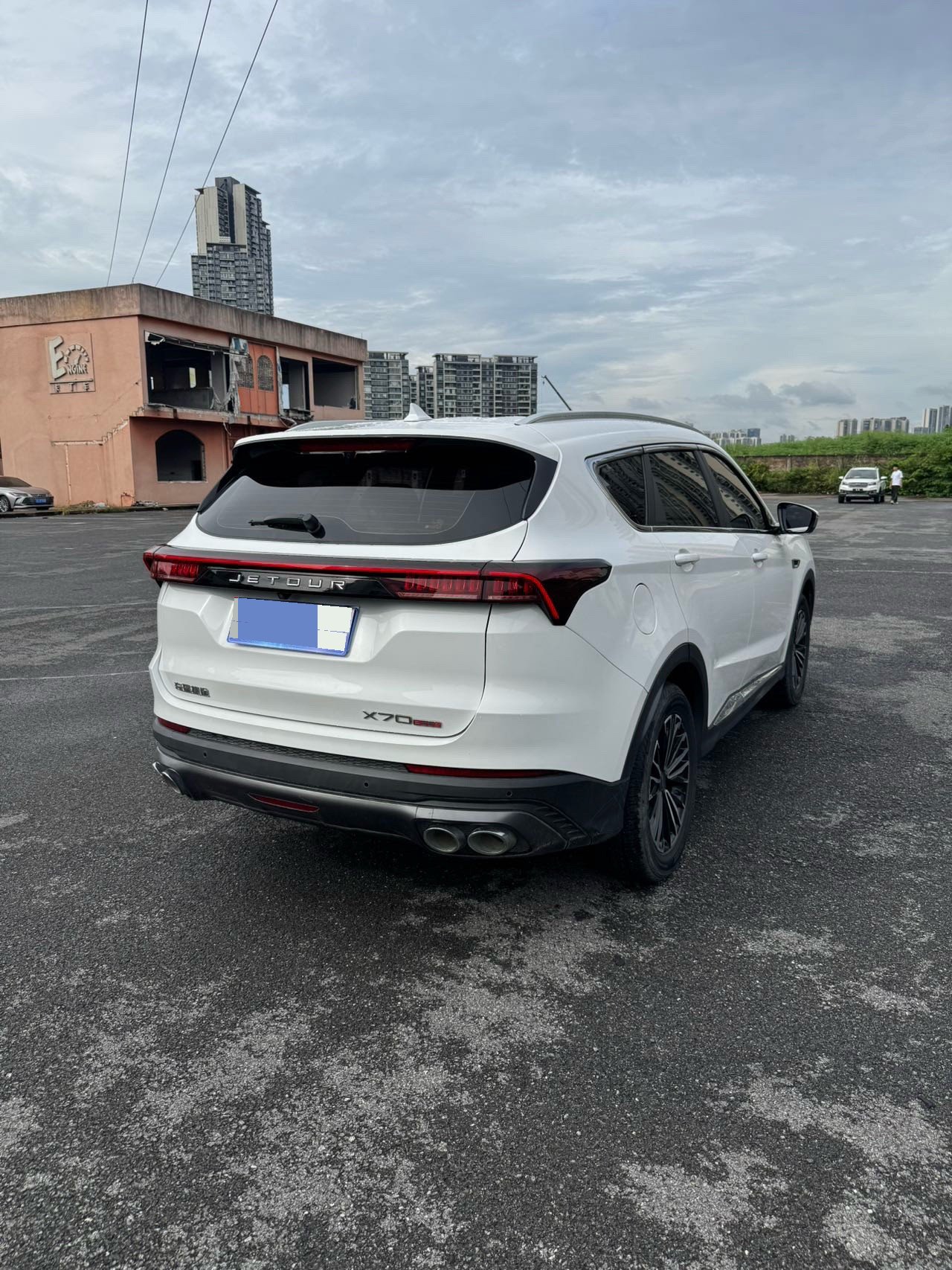 Jetour X70 PLUS 2022 car image #3