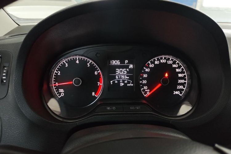 Volkswagen Polo 2019 #16 Volkswagen Polo 2019 car image #16