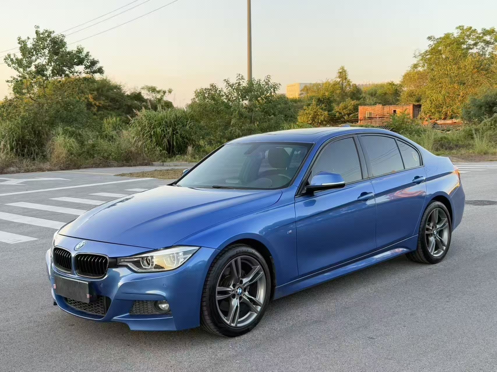 BMW 3 Series 2017 BMW 3 Series 2017 car image