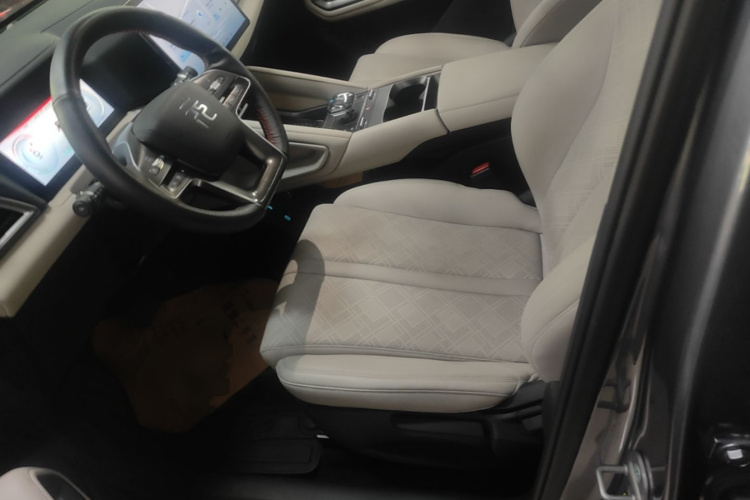 BYD YuanUP 2024 #15 BYD YuanUP 2024 car image #15