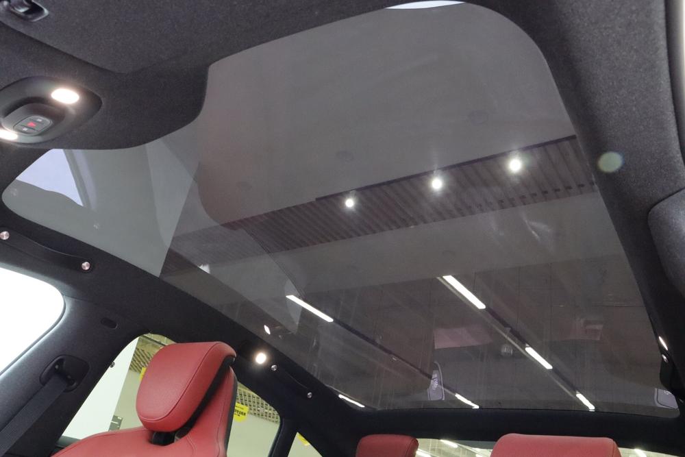 2025 car image #19