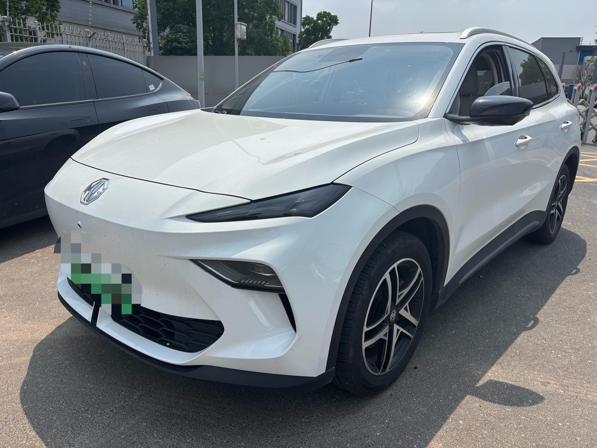MG ES5 2025 MG ES5 2025 immagine di auto