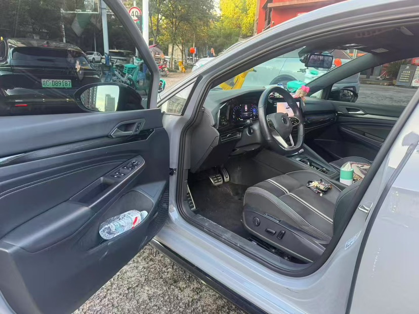 2023 car image #2