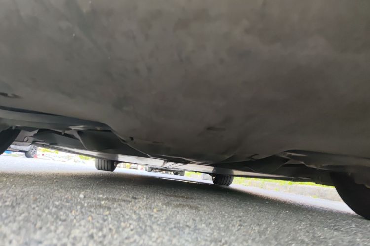 Tesla Model 3 2021 car image #25