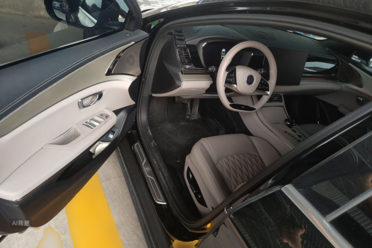 BYD Han 2025 car image #18