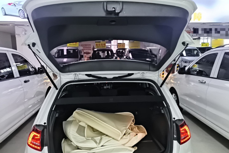 Volkswagen Golf 2017 #19 Volkswagen Golf 2017 car image #19