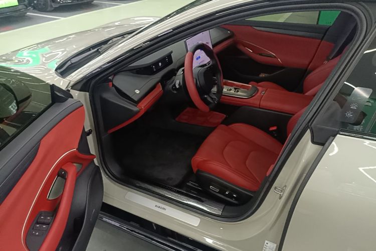 MI SU7 2024 immagine di auto #16