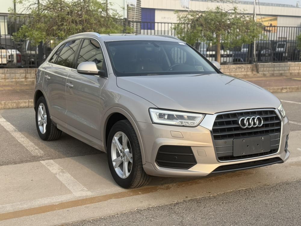 Audi Q3 2018 #3 Audi Q3 2018 car image #3