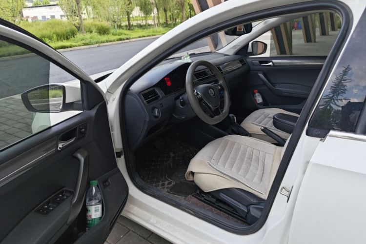 Volkswagen Santana 2017 #16 Volkswagen Santana 2017 car image #16